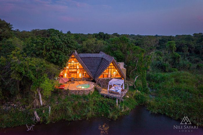 Which safari lodges provide the easiest access for things to do in Murchison Falls?