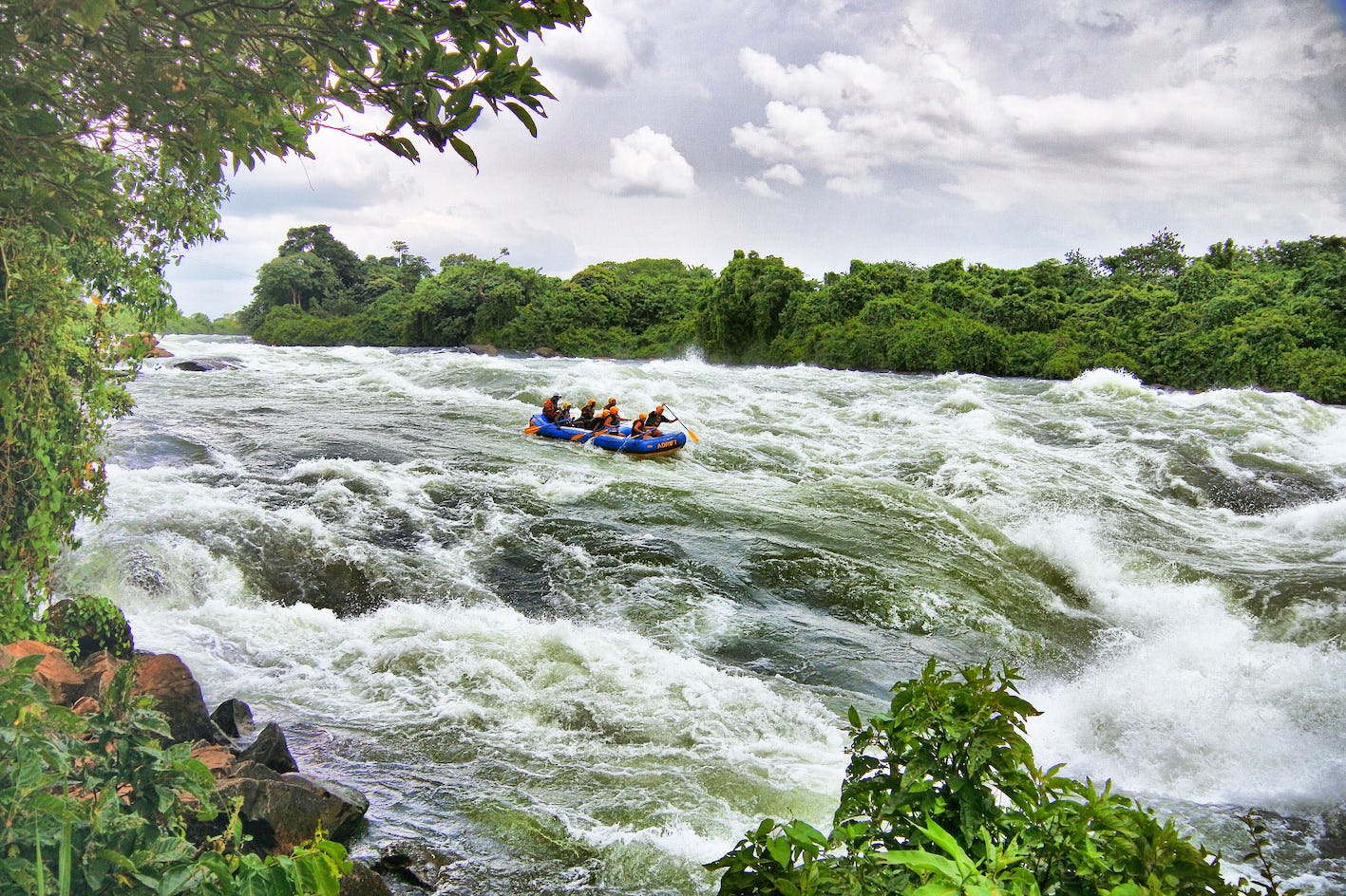What grade are the rapids in white water rafting in Jinja?