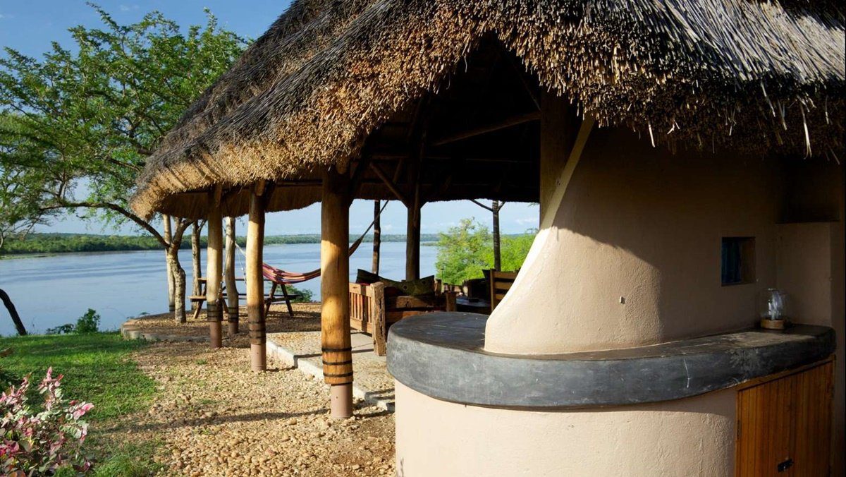 How can we budget for an affordable Uganda honeymoon safari