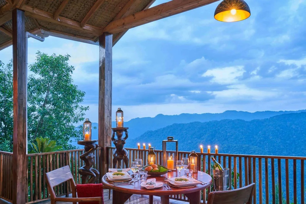 How to choose the best lodge for your gorilla trekking in Mgahingah & Bwindi